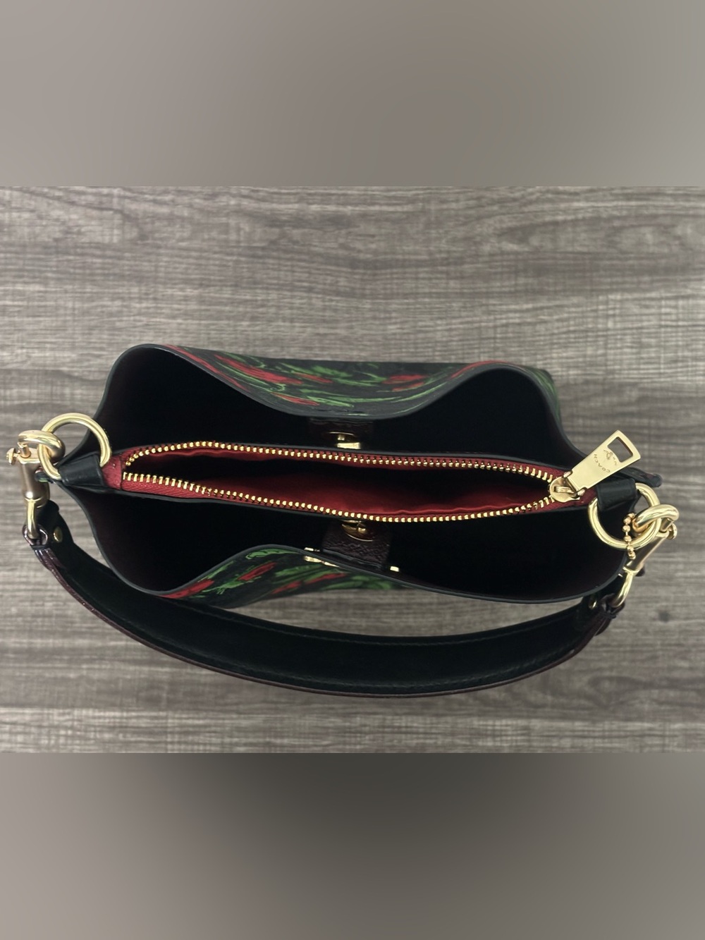 Coach Mollie Bucket Bag 22 in Signature Canvas with Fairytale Rose Print - Picture 6 of 14